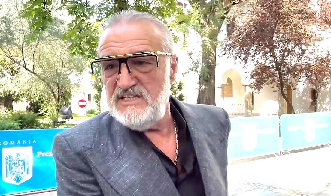 Becali, la funeraliile lui Iliescu: „Eu am venit la un om care a murit că și așa Raiul nu-l vede/ O dată am dat mâna cu el”