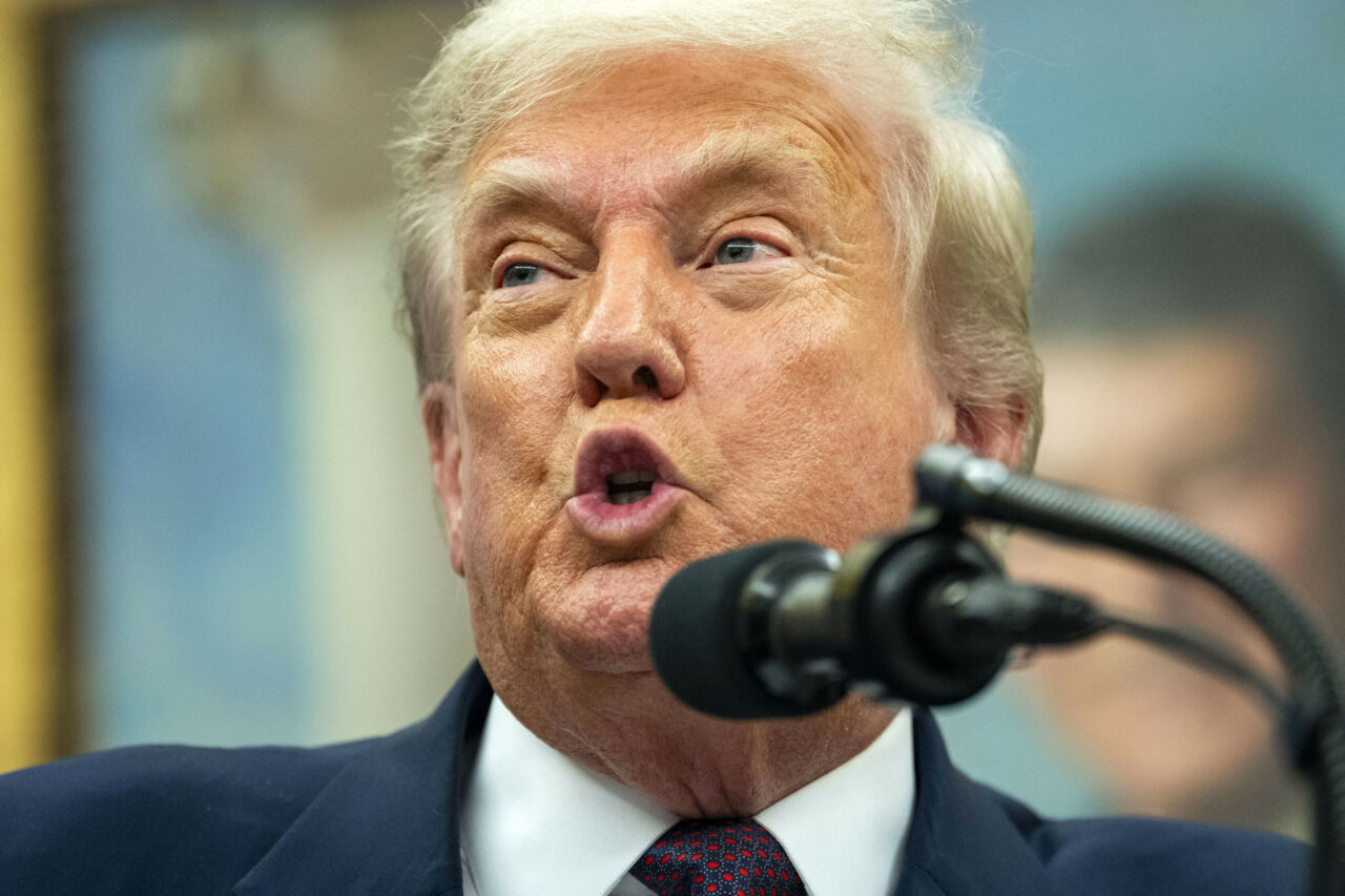 Donald Trump şi Vladimir Putin se vor întâlni săptămâna viitoare, pe 15 august, în Alaska, pentru discuții privind Ucraina