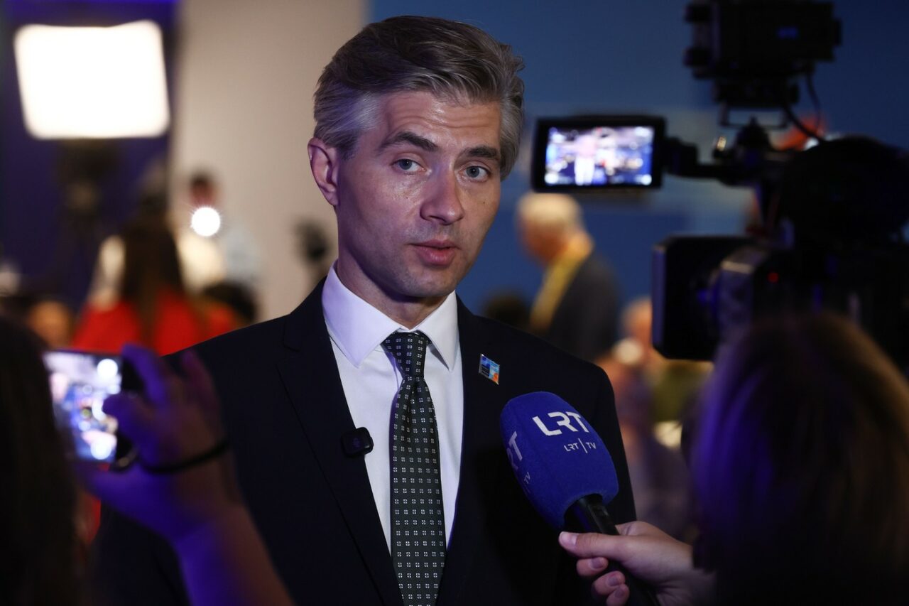 Lituania cere NATO să își consolideze apărarea AERIANĂ/ O dronă rusească cu explozibil a fost găsită în apropiere de Vilnius