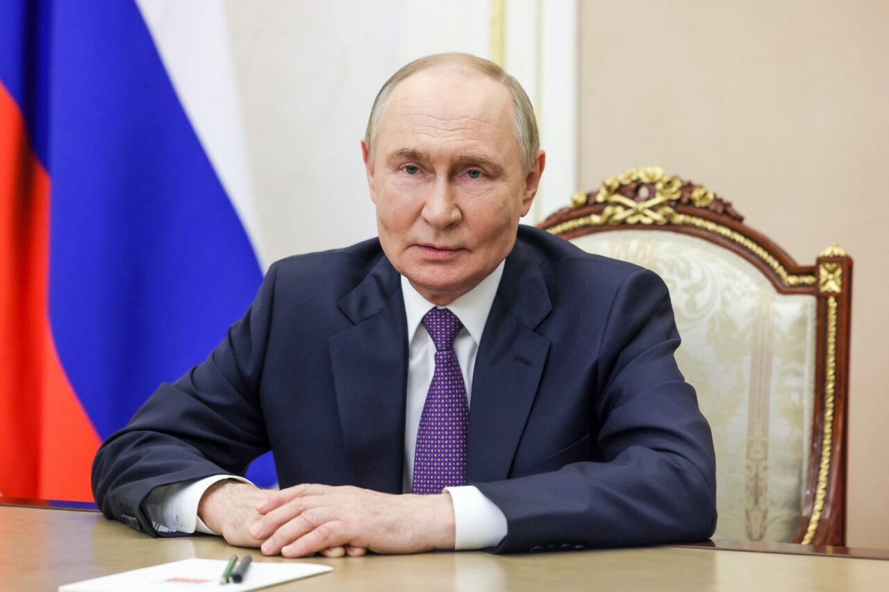 Putin este dispus să se întâlnească cu Zelenski/ Rusia și Ucraina continuă NEGOCIERILE pentru încheierea războiului