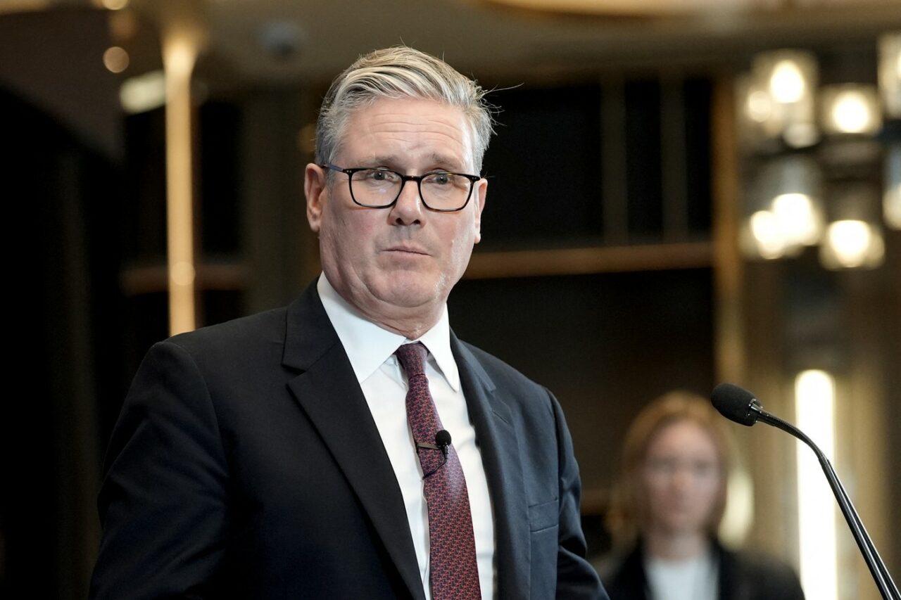 Premierul britanic Keir Starmer și-a anunțat demisia