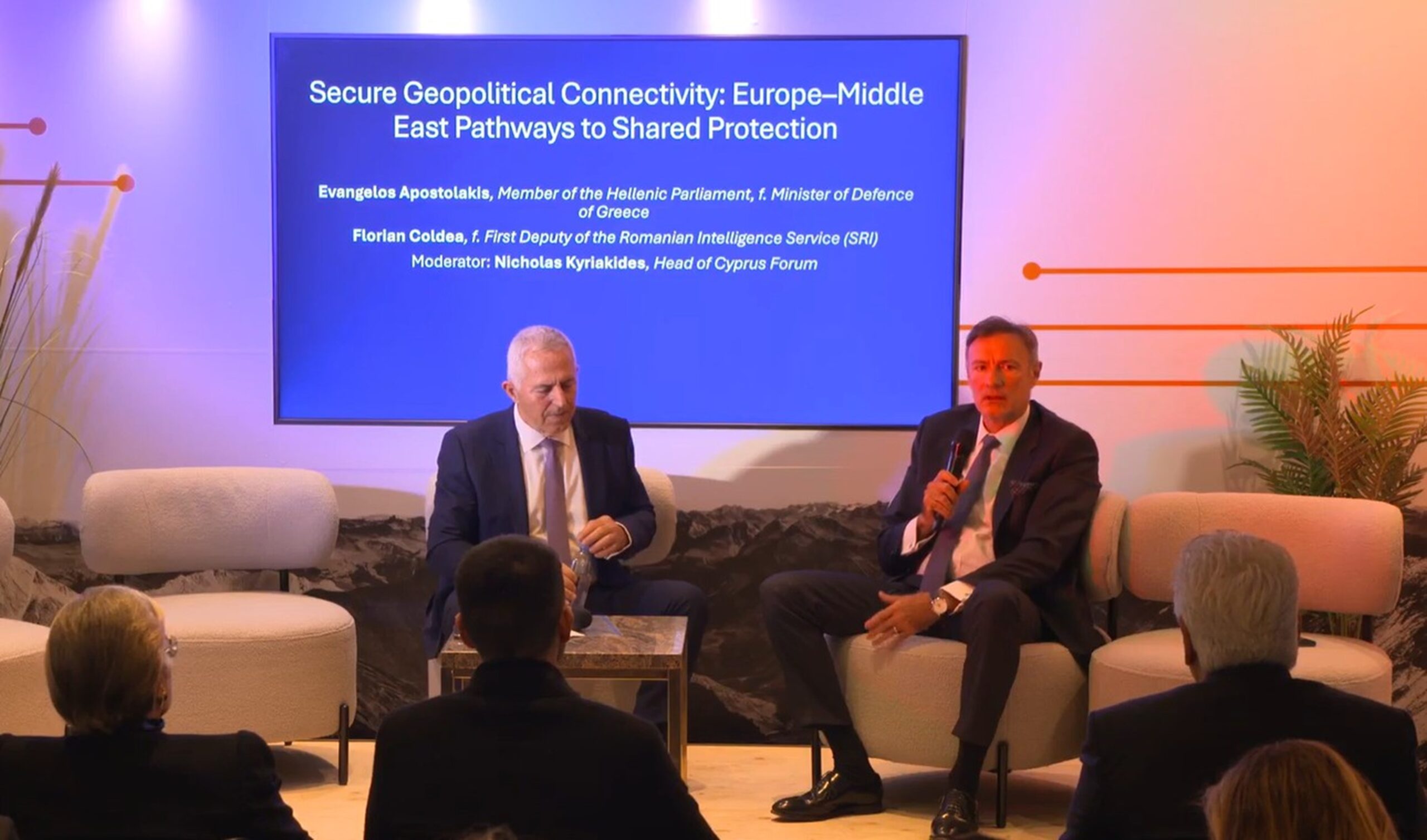 Florian Coldea a vorbit la Davos despre rolul serviciilor de informații ...