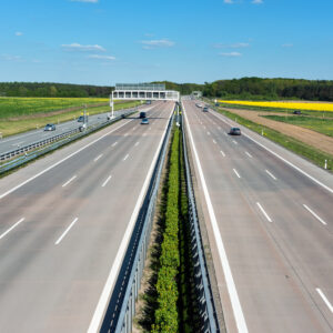 Codul Rutier 2026 | Interdicție pe autostradă. Ce manevre nu trebuie să facă niciodată șoferii pe un astfel de drum