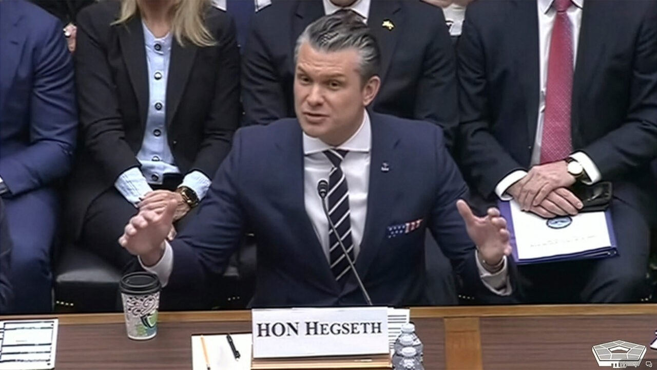 Șeful Pentagonului acuză China și Rusia că sprijină Iranul în conflictul cu SUA. Hegseth cere fonduri suplimentare de zeci de miliarde de dolari