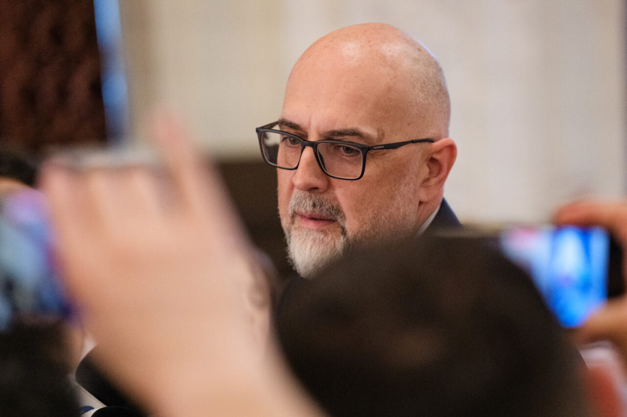 Kelemen Hunor, avertisment înaintea unei noi runde de negocieri pe Legea salarizării: „Nu putem majora salariile fără să știm de unde vin banii”