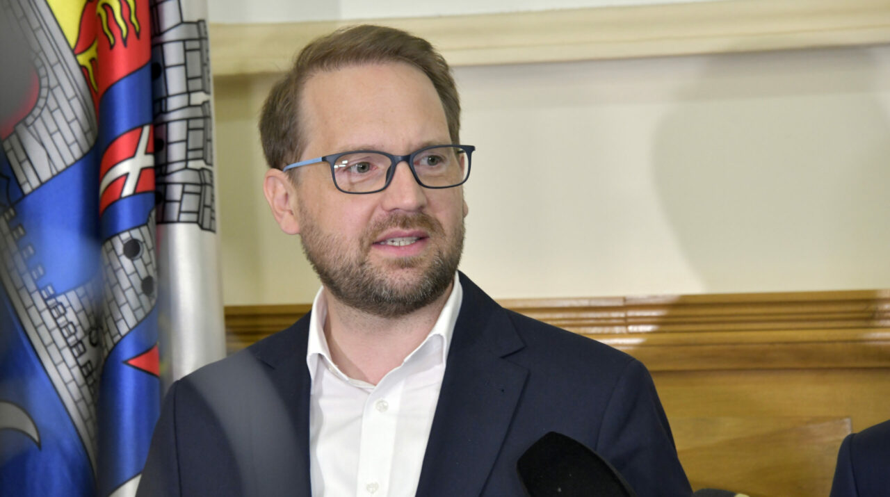Reacția lui Fritz după ce a trecut legea care l-ar putea lăsa fără mandat de primar: „Sunt sigur că nu va accepta Comisia Europeană să premieze o astfel de monstruozitate”