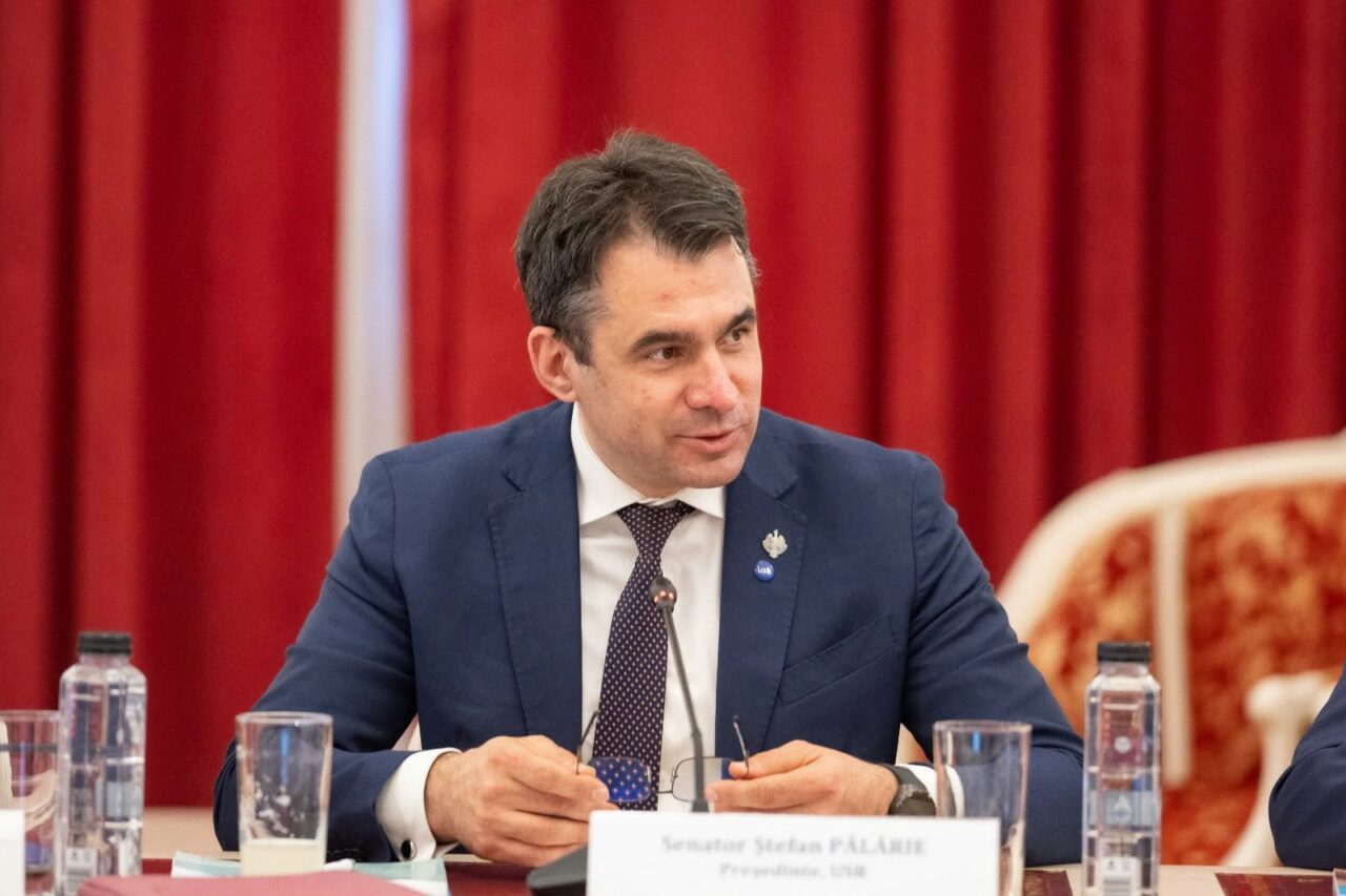 Ștefan Pălărie (USR): „PSD își dă arama pe față. Sunt atât de mici politicienii pe cale să apună definitiv ai FSN-ului”