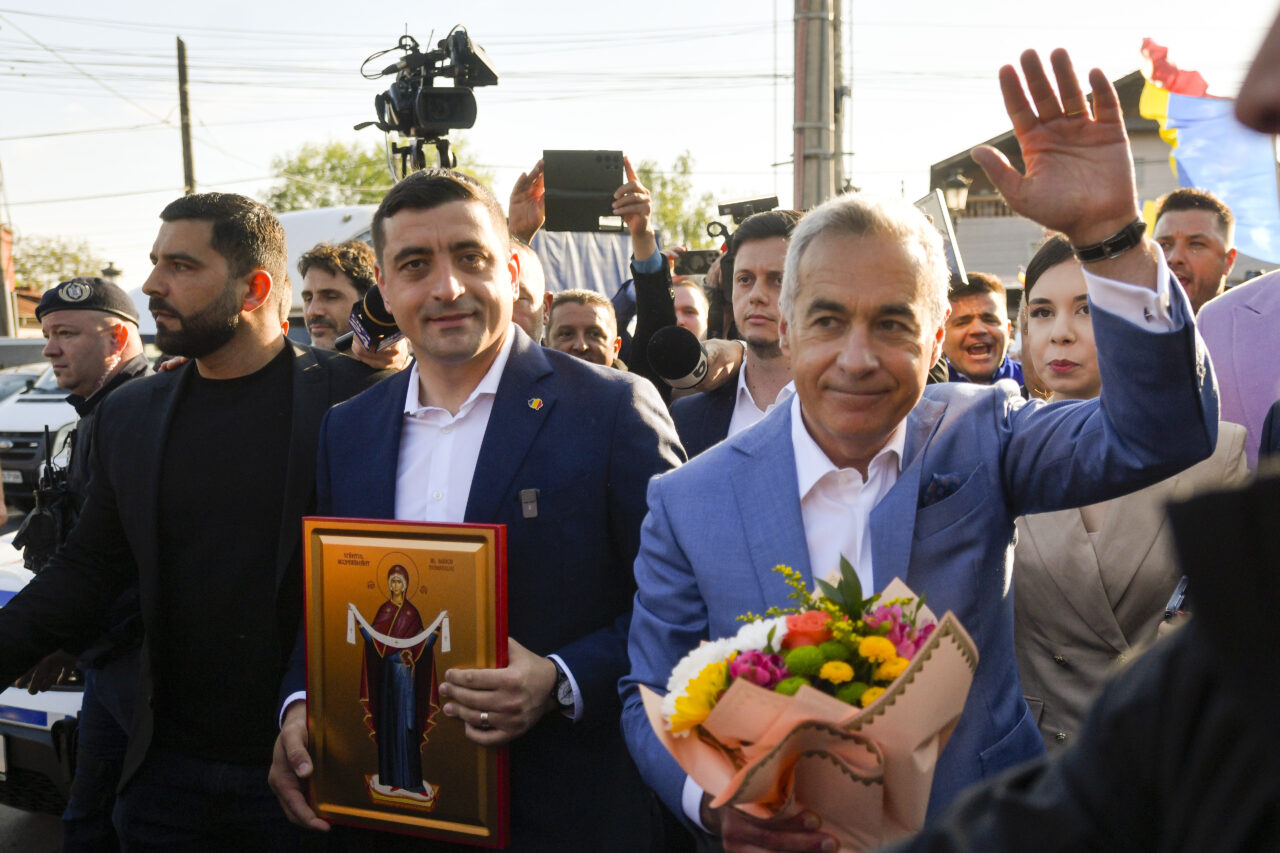 Ce mesaj a postat George Simion după emisiunea lui Georgescu la Realitatea TV