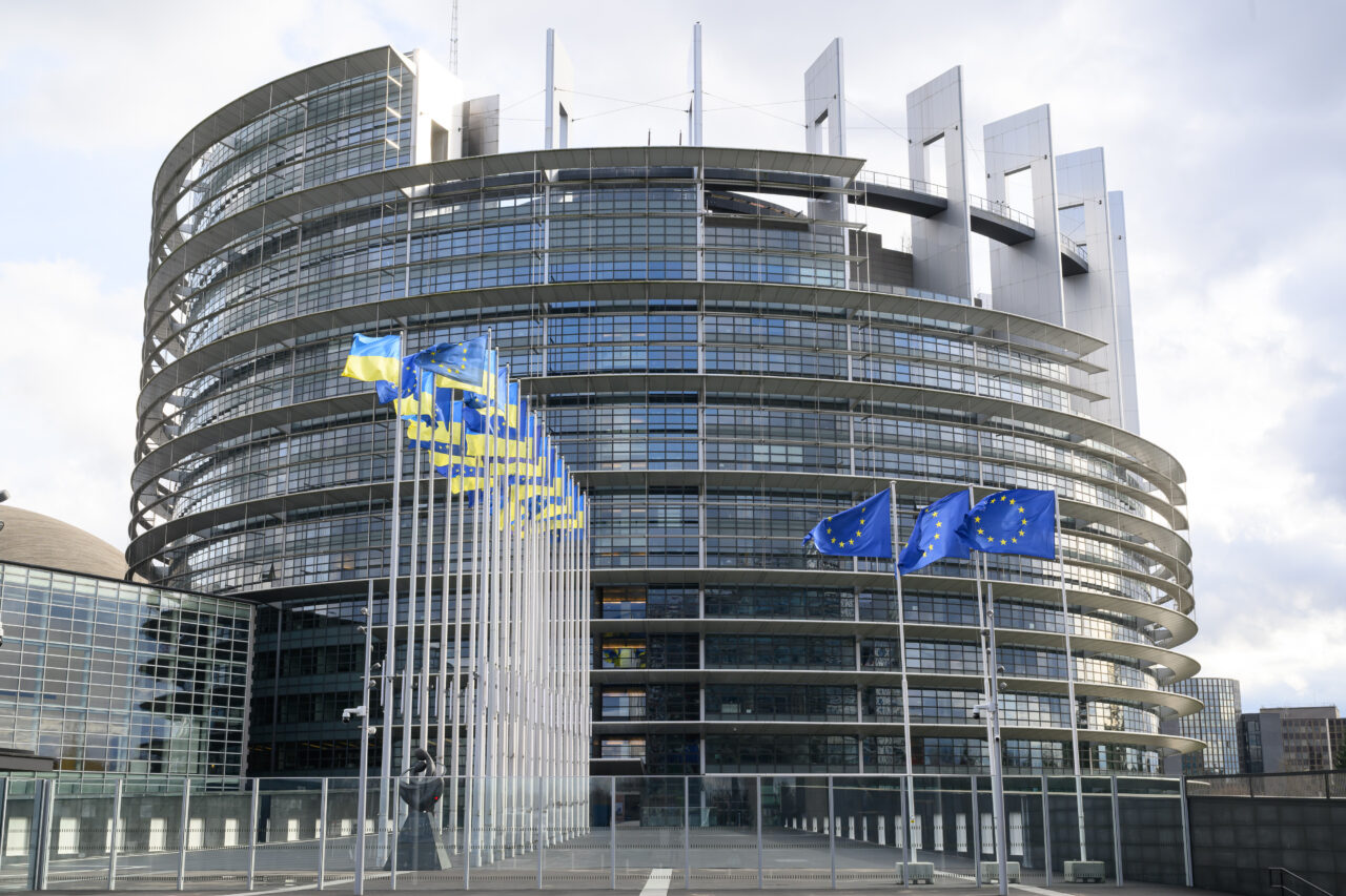 Parlamentul European condamnă incursiunile cu drone ale Rusiei în România și alte state membre. „UE nu se va lăsa intimidată“