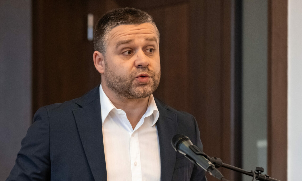 Ciprian Ciucu află astăzi dacă rămâne sub controlul judiciar impus de DNA