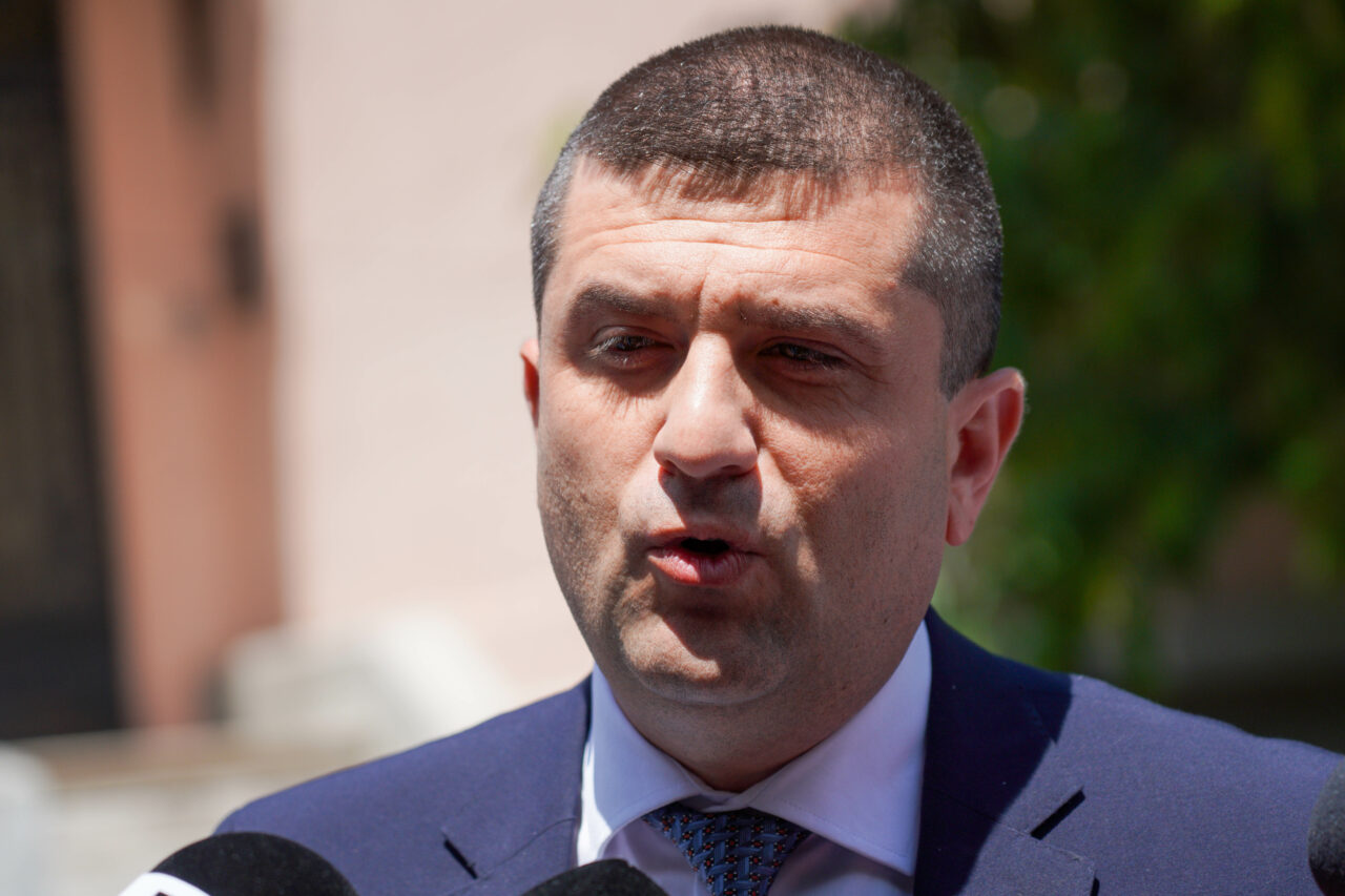 Radu Miruță, explicații fără sens la problemele CFR: “Scopul meu este următorul, să îngustez pâlnia prin care să văd pe cineva care are responsabilitate să facă ceva ce nu face”
