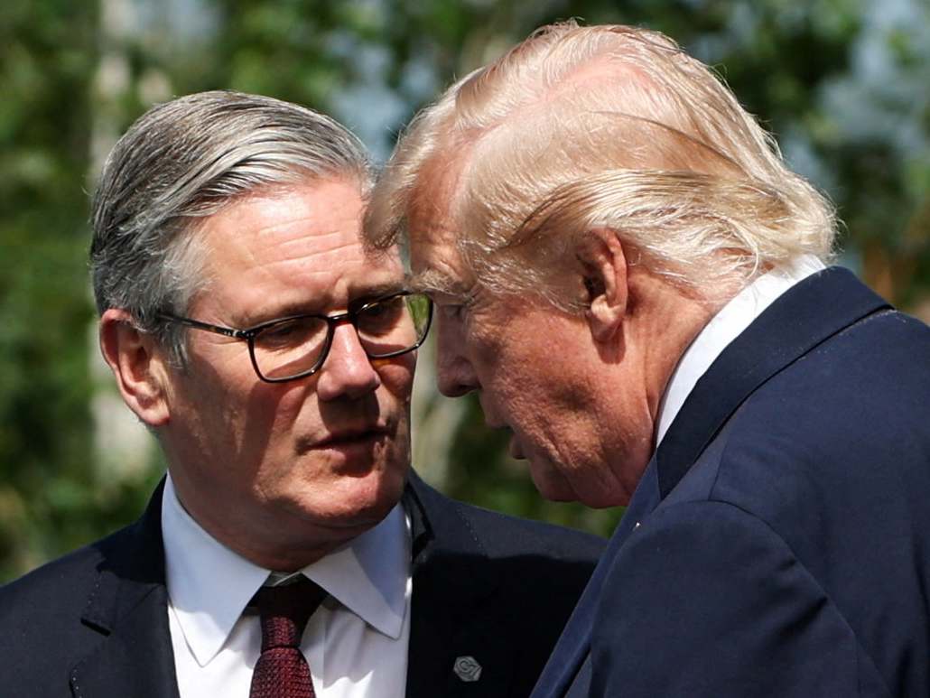 Donald Trump face anunțul serii: „Keir Starmer va demisiona din funcția de prim-ministru al Regatului Unit“. Ce argumente aduce președintele SUA