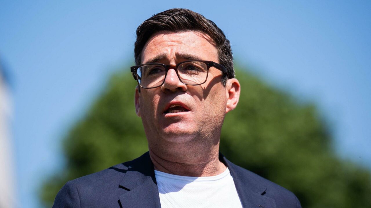 Andy Burnham confirmă că va candida pentru a-l înlocui pe Keir Starmer în funcția prim-ministru al Marii Britanii