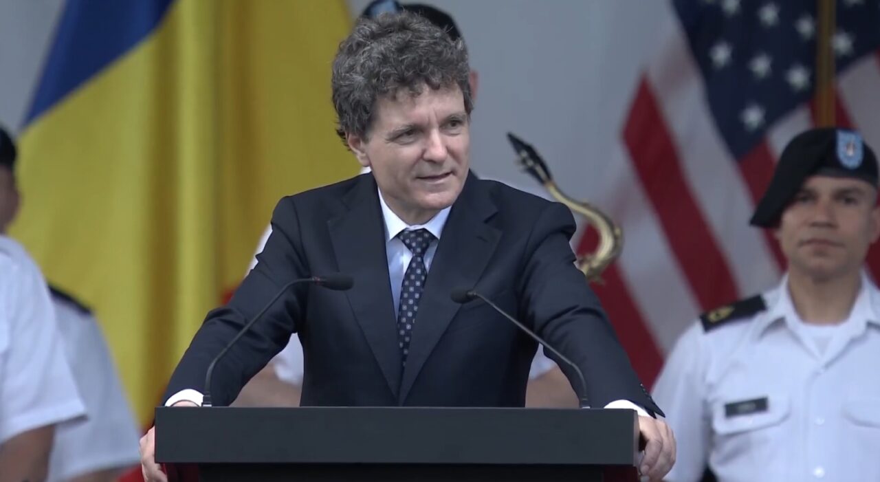 Mesajul lui Nicușor Dan de Ziua Independenței SUA: ”Flancul estic al NATO și regiunea Mării Negre se află în prima linie a amenințărilor ruse”