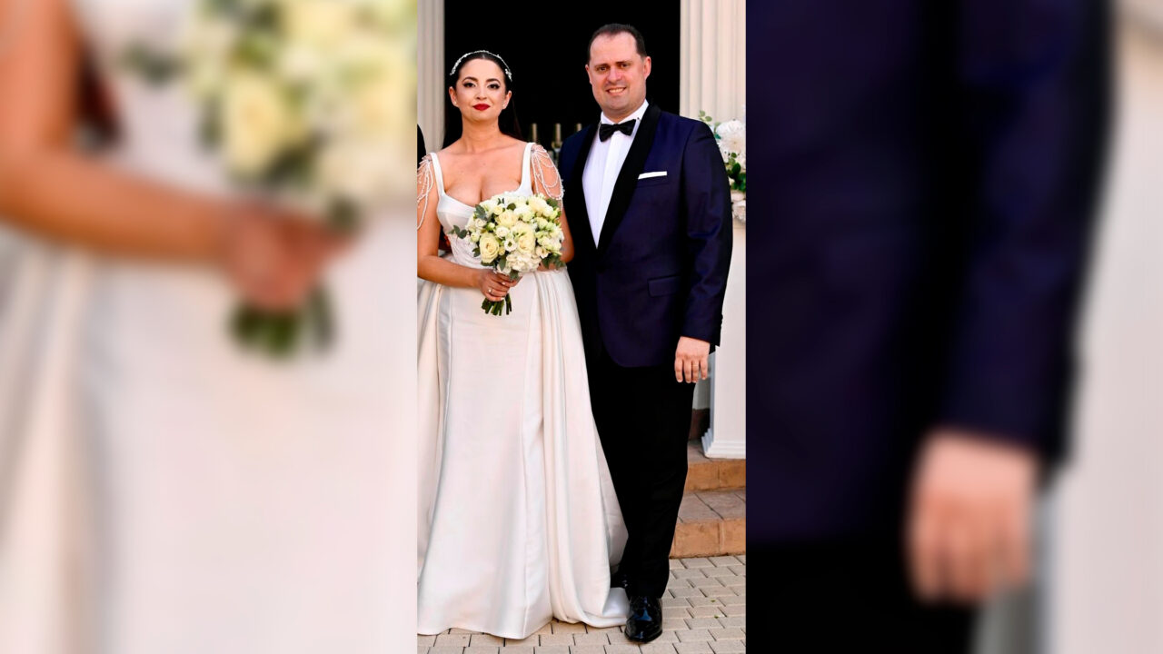 Vremea darului la USR. Fostul şef de cabinet al lui Dominic Fritz, Dan Reşitnec, şi-a pecetluit starea civilă