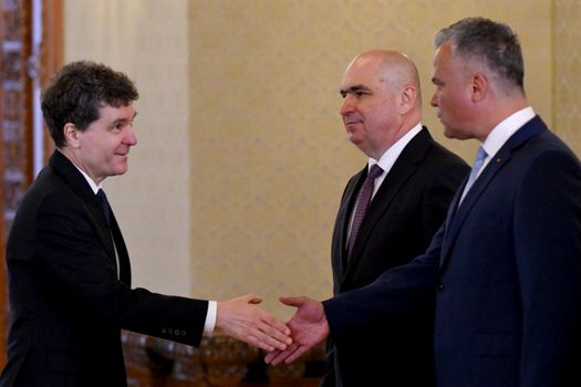 Nicușor Dan explică de ce l-a desemnat premier pe Adrian Veștea fără să se consulte cu PNL