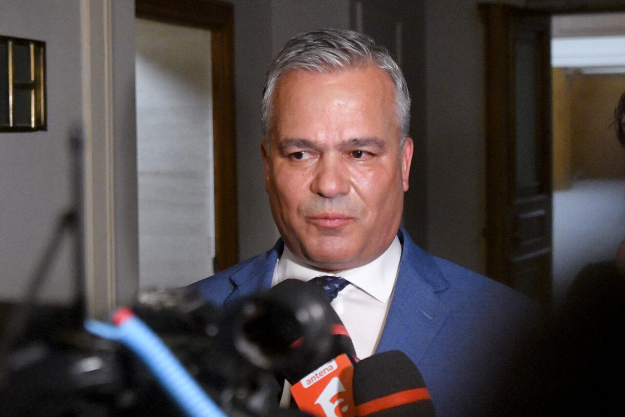 Lista puciștilor din PNL care ar urma să fie excluși din partid după căderea Guvernului Veștea – Surse