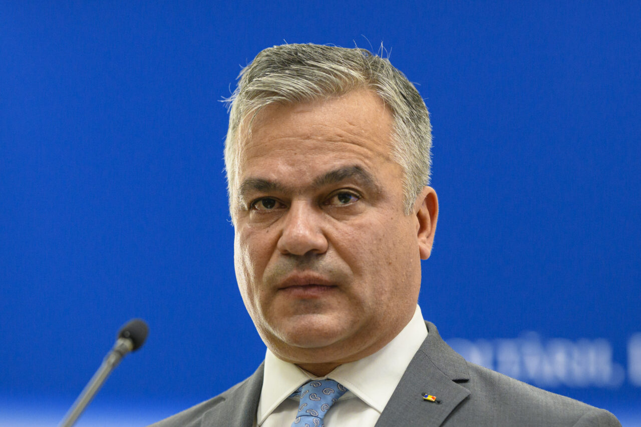 Negocieri pentru Guvernul Veștea. Premierul desemnat se va consulta mâine cu liderii PSD