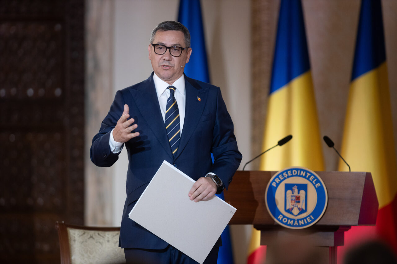Victor Ponta îl somează pe Nicușor Dan după violențele extreme din Piața Victoriei: „Nu mai pierdeți nicio zi, după ce ați pierdut deja patru luni! Nominalizați un prim-ministru”