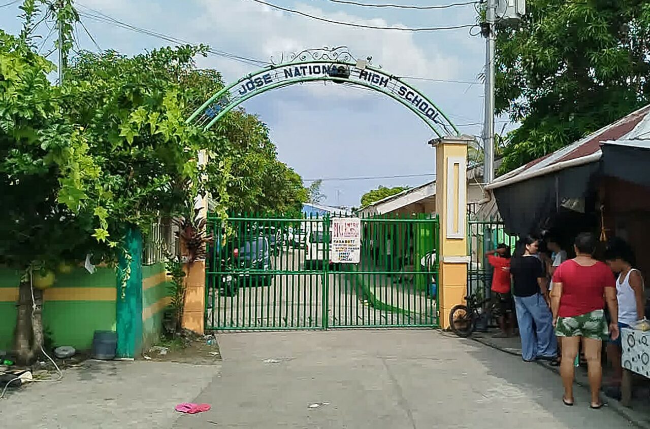 Masacru într-un liceu din Filipine: trei elevi uciși și peste 20 de răniți într-un atac armat. Suspecții, doi adolescenți de 14 și 15 ani, arestați