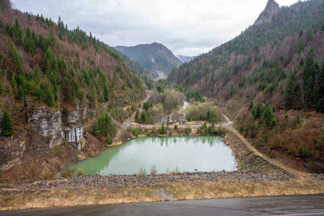 Undă verde pentru construcția barajelor în zone protejate, după opoziția lui Nicușor Dan și a ONG-urile
