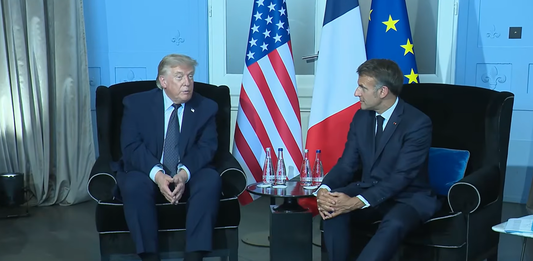 Întâlnire bilaterală între Donald Trump și Emmanuel Macron la Evian. Ce au discutat cei doi șefi de stat înaintea summitului G7