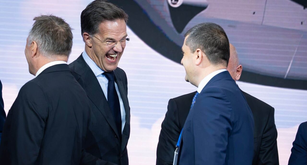 Radu Miruță l-a facut pe șeful NATO, Mark Rutte să râdă cu gura până la urechi