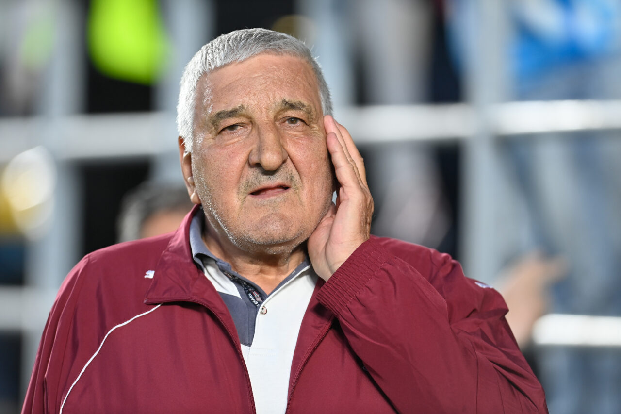 Rică Răducanu, internat de urgență la spital. În ce stare se află fostul mare fotbalist