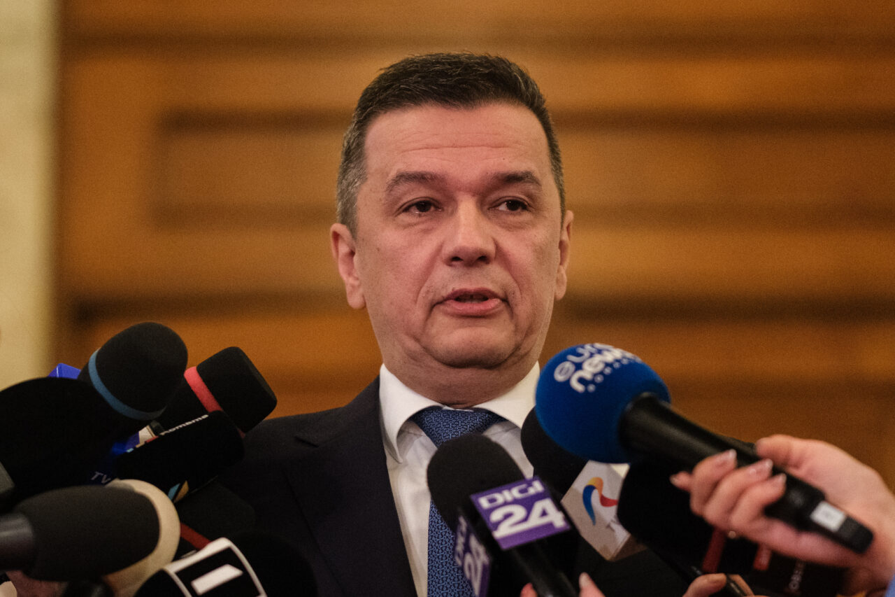 Grindeanu acuză că USR încearcă să „îl spele” pe Dominic Fritz prin noua lege a integrității și să-l scape de conflictul de interese