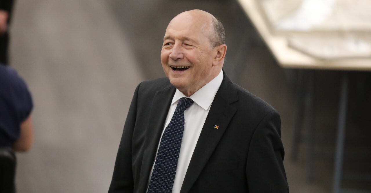 Băsescu, atac în valuri la Bolojan: „A fost un mare propagandist pentru suspendare”/”E interesul de a candida la alegerile prezidențiale și simte nevoia să se rupă, măcar declarativ, de PSD”
