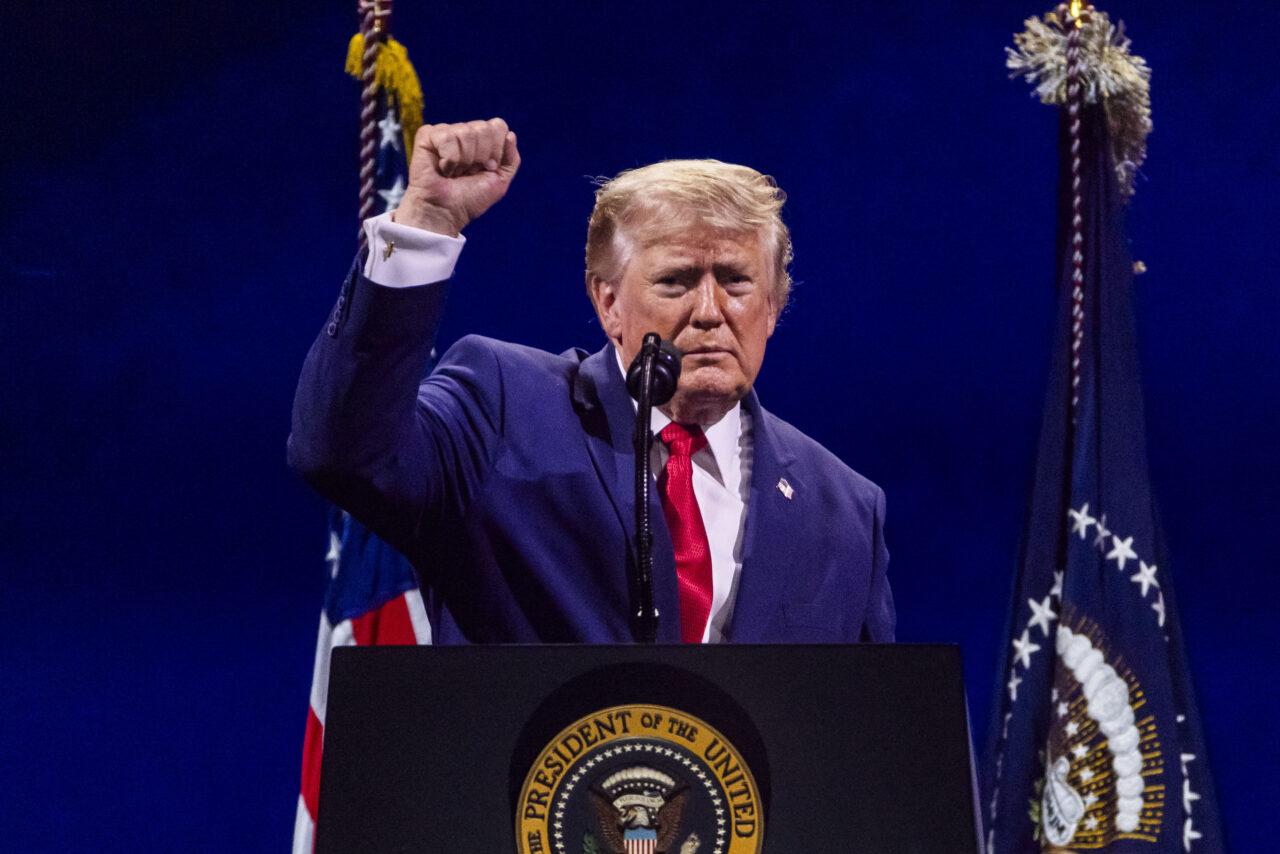 Trump anunță suspendarea atacurilor asupra Iranului: „Există un acord de principiu pentru pace”