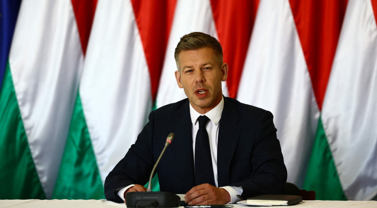 Péter Magyar anunță cât mai poate fi ținută în funcțiune ultima turbină a centralei nucleare de la Paks. Oprirea completă este amânată pentru moment
