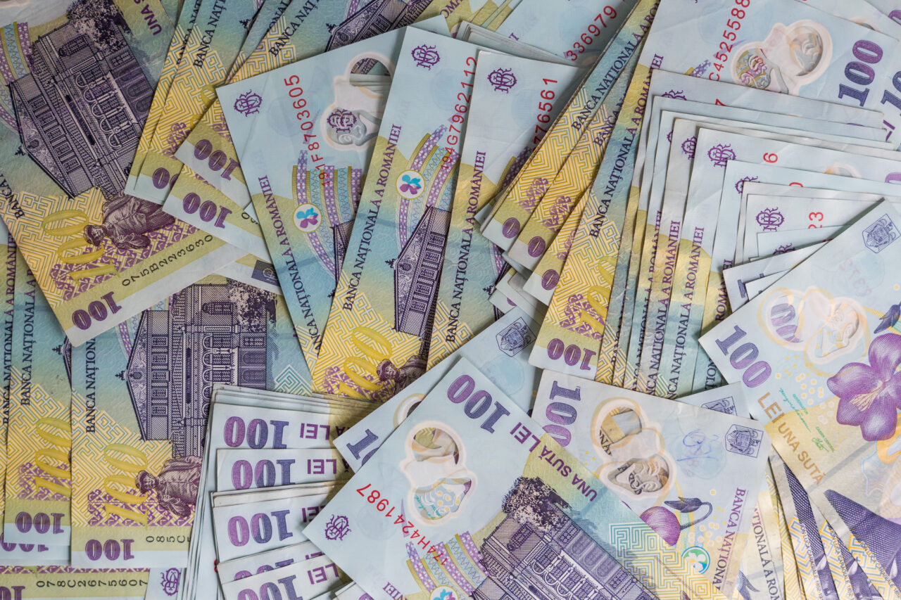 Partidele politice au primit subvenţii de peste 15 milioane de lei, în septembrie. Câți bani s-au virat în conturile PSD, PNL, USR și AUR