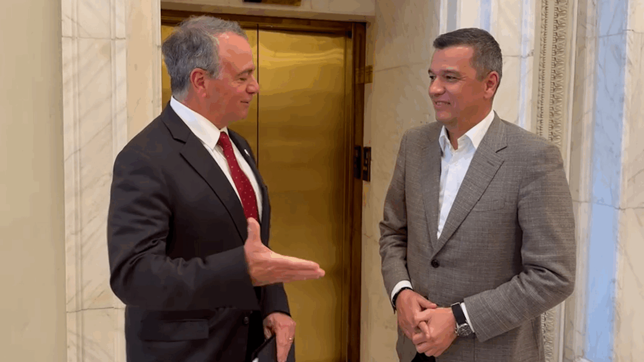 Ambasadorul Americii, apel la calm, în plină criză politică: Democrația e dezordonată, dar e cel mai bun sistem/ Avem încredere în instituțiile democratice ale României