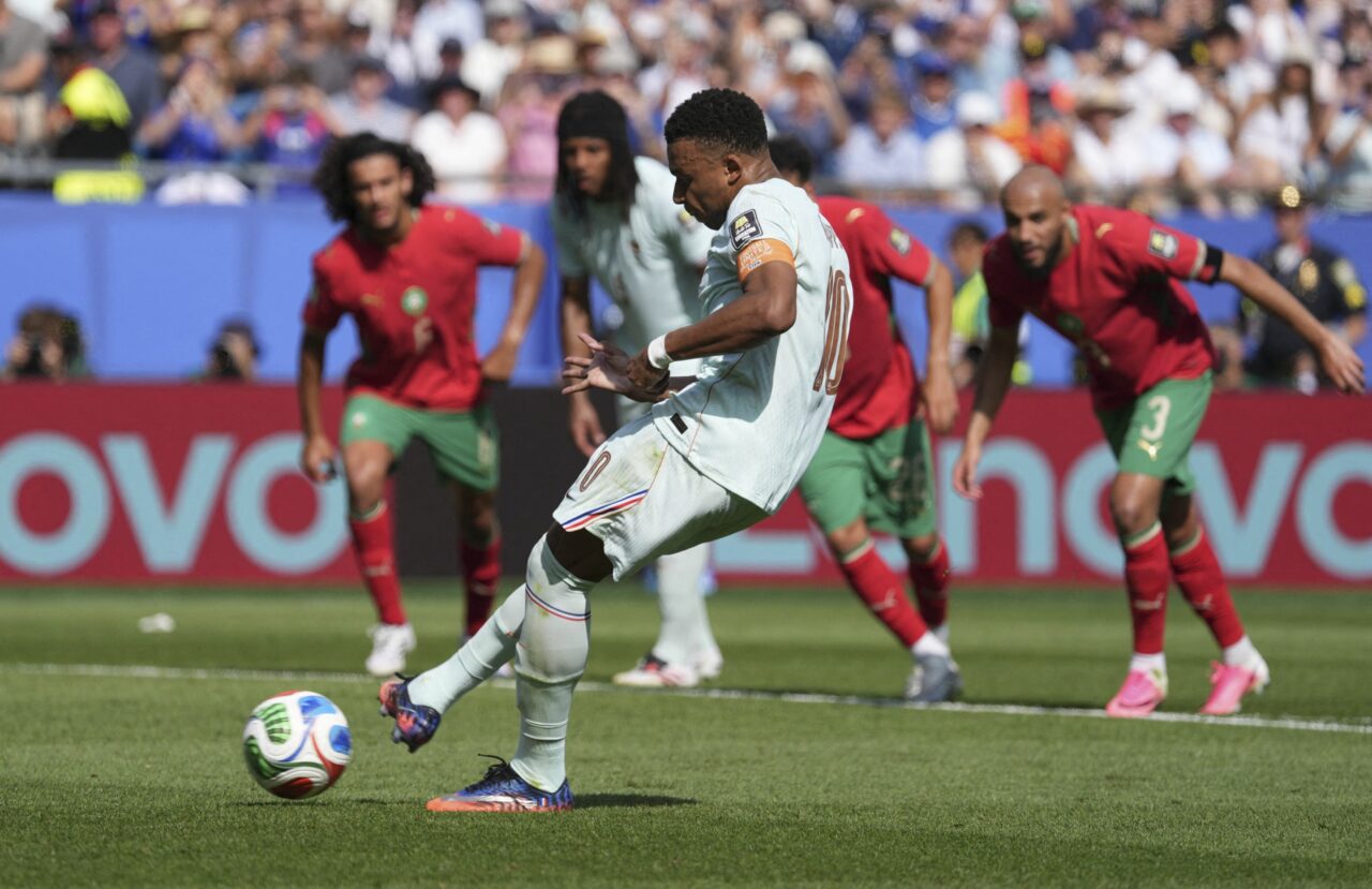 Francezii conduși de Kylian Mbappe intră în semifinale. Marocanii pleacă acasă cu gânduri optimiste la Cupa Mondială pe care o vor găzdui în 2030