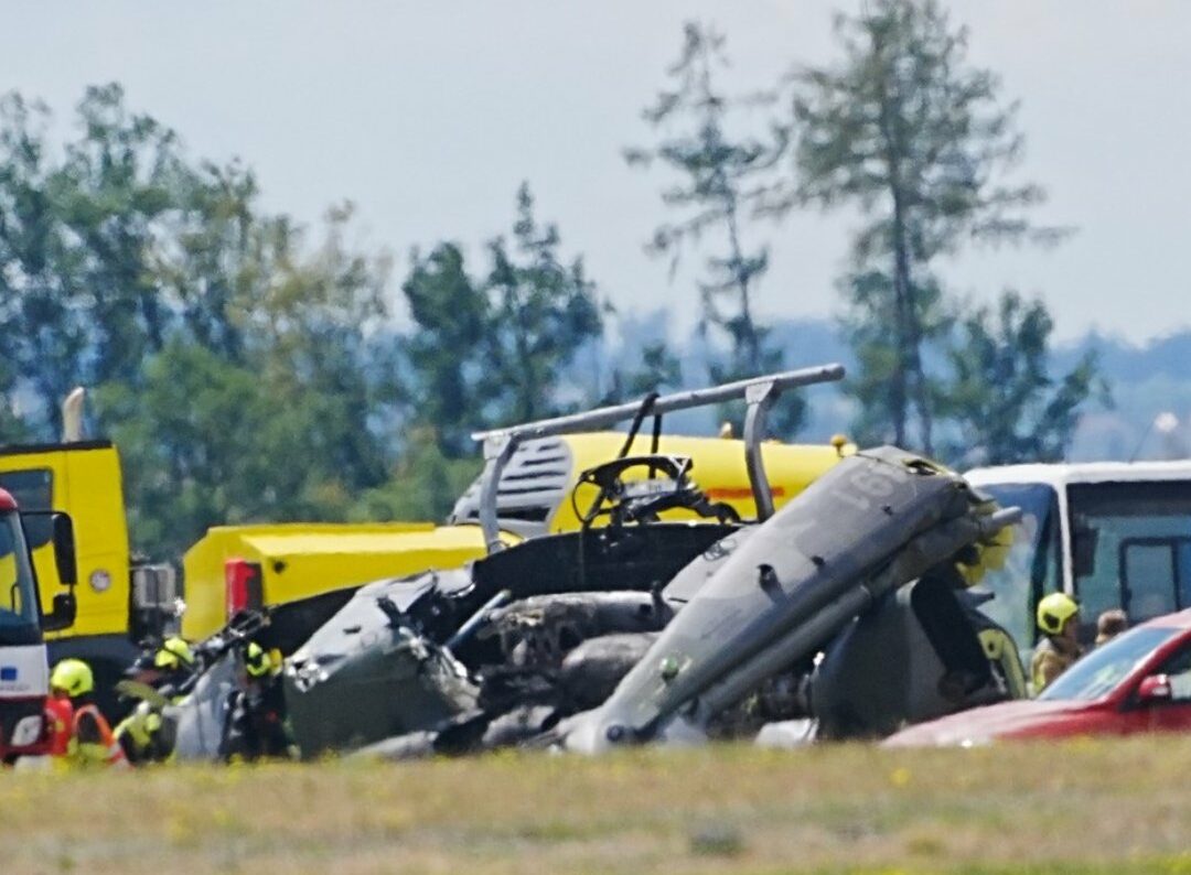 Un elicopter militar s-a prăbușit în Cehia. Oficialii anunță un mort și patru răniți