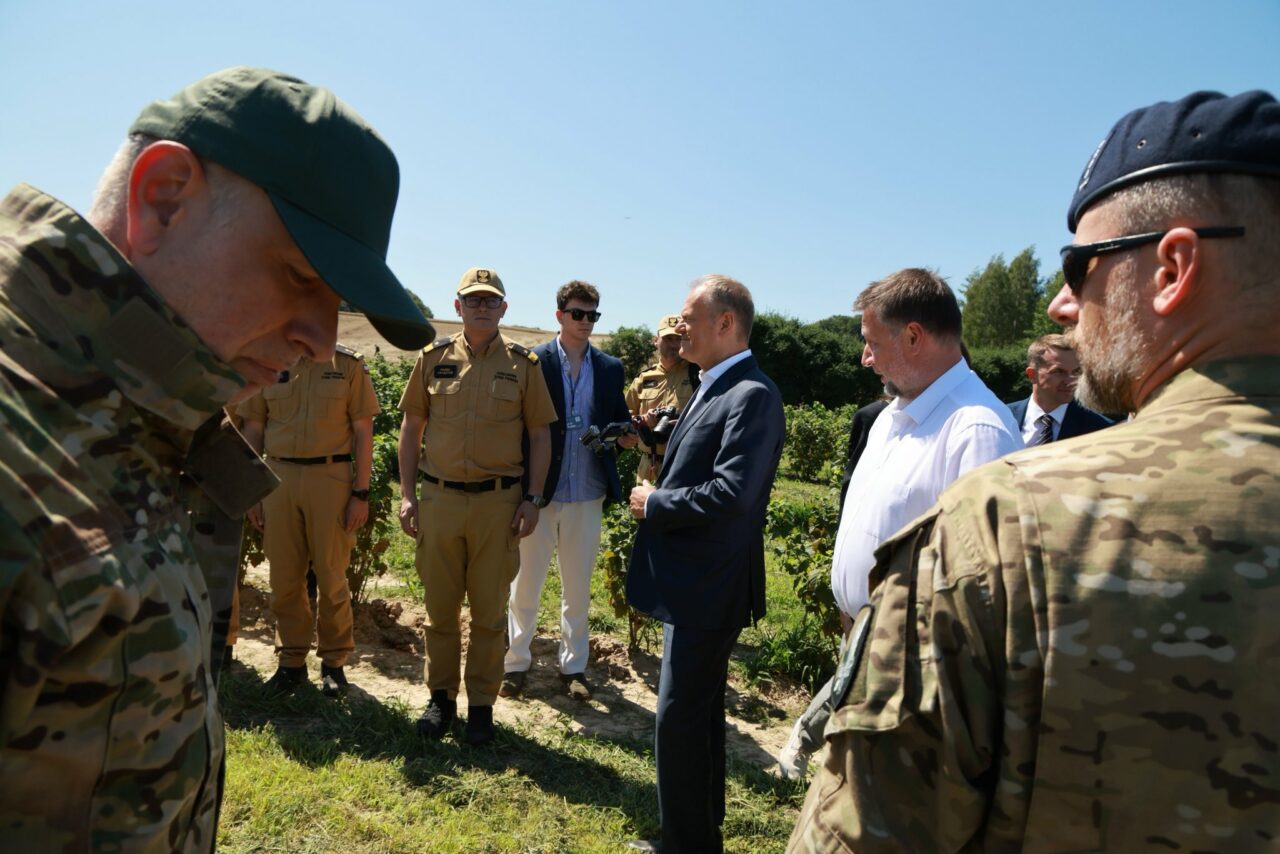 Donald Tusk oferă noi detalii despre racheta prăbușită, noaptea trecută, în Polonia. „Nu avem motive să credem că noi am fi fost ținta”