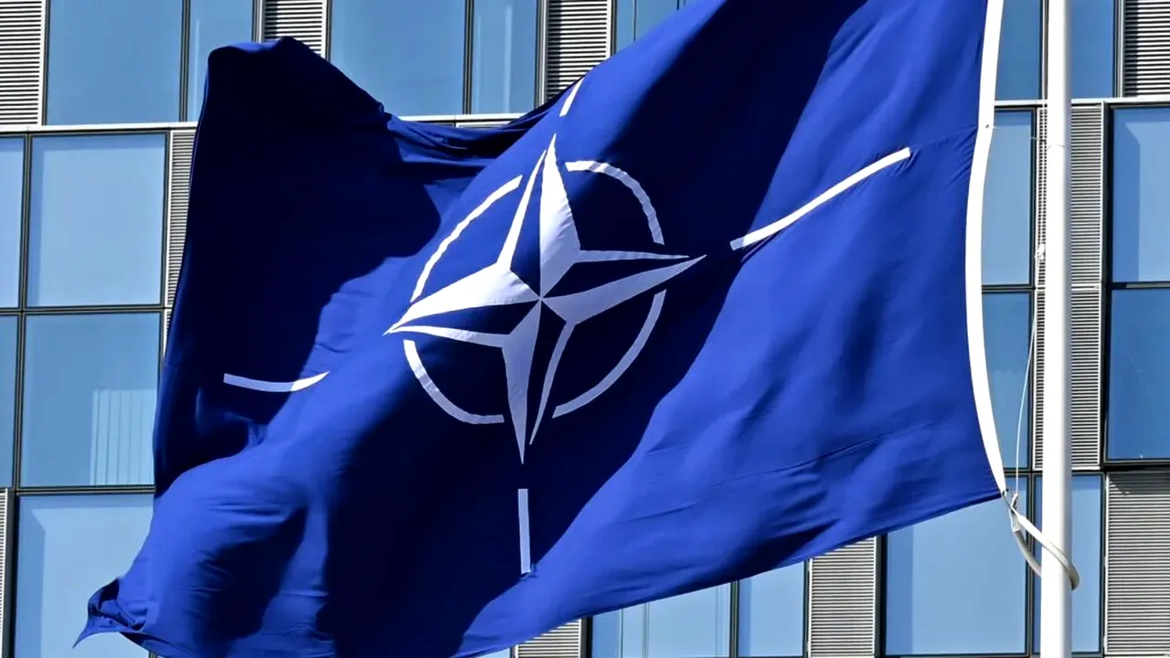NATO a reacționat după ce o nouă dronă a fost doborâtă în spațiul aerian al României. Este al treilea incident în 48 de ore