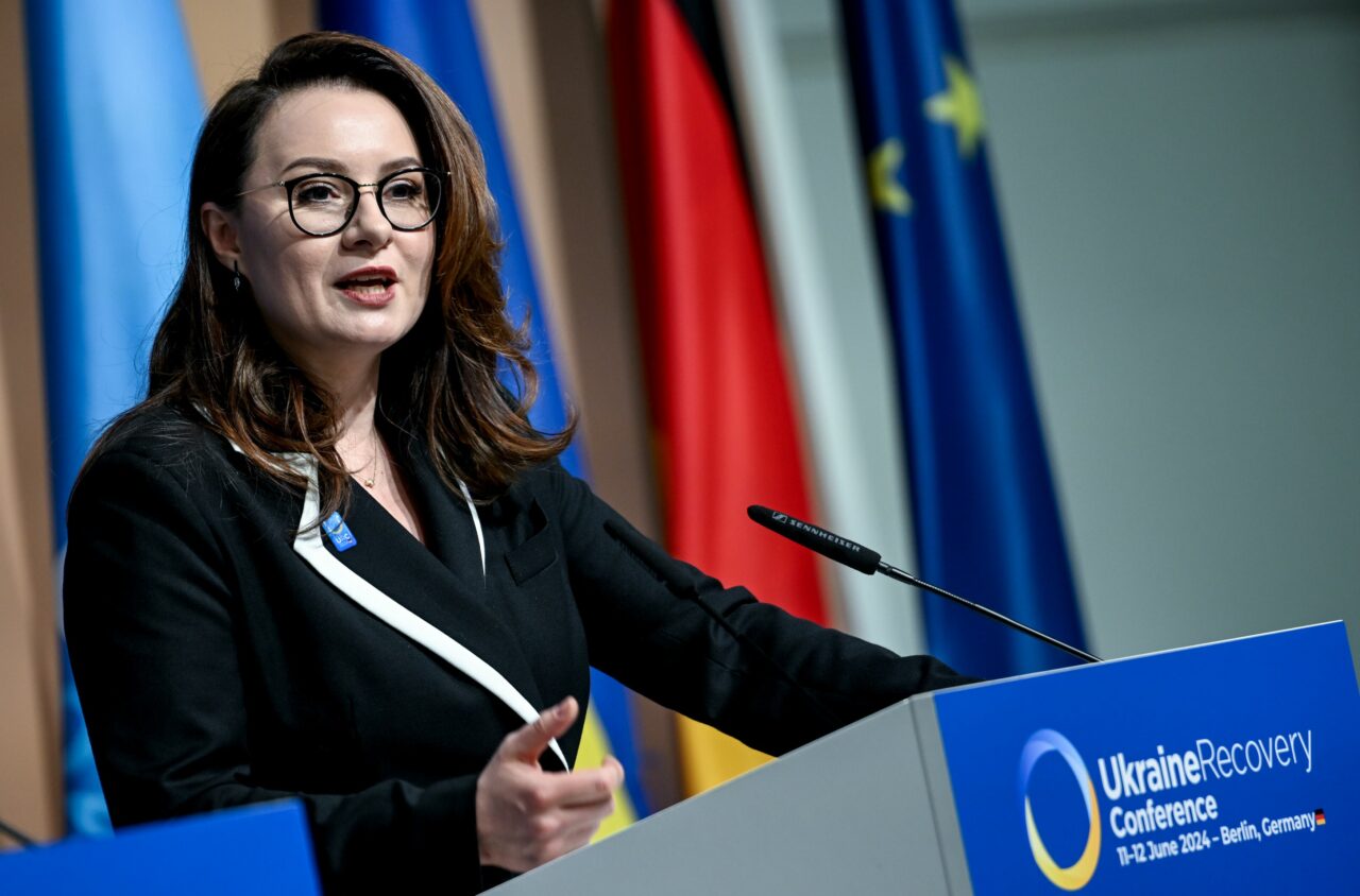 Zelenski a demis-o pe Iulia Sviridenko din funcția de premier după un an de scandaluri de corupție și pierderi suferite în războiul cu Rusia