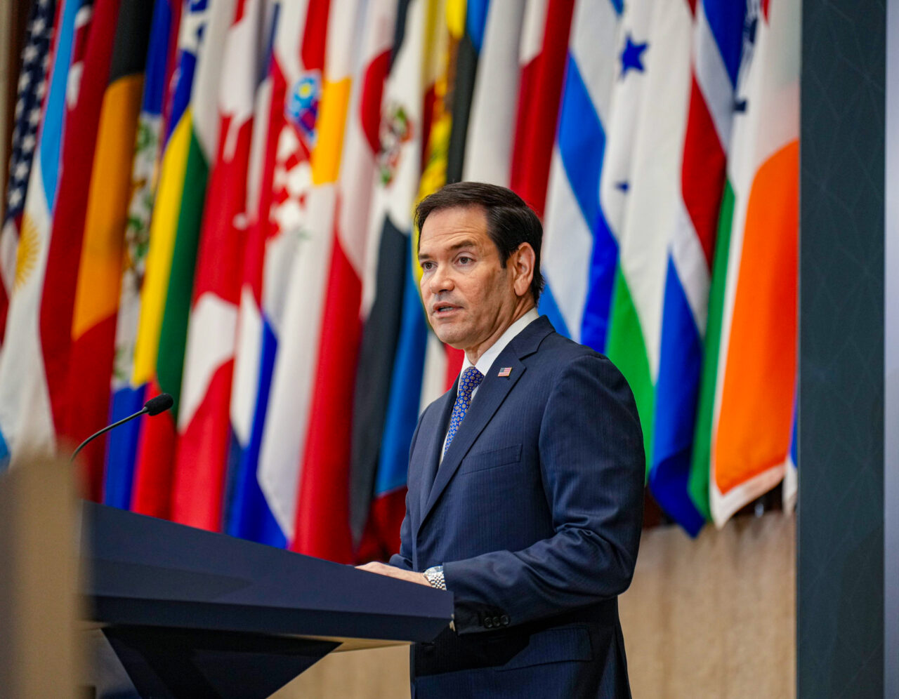 SUA lovesc Cuba cu noi sancțiuni. Washingtonul acuză Havana că susține o „rețea subversivă” care încearcă să-și extindă influența în America