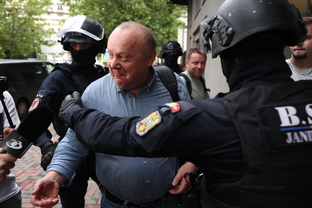 Încep reținerile în dosarul azilelor din Bihor – Liderul grupării Viorel Pașca și șefa Asociației Dumbrava Dumnezeu vor fi plasați în arest 24 de ore