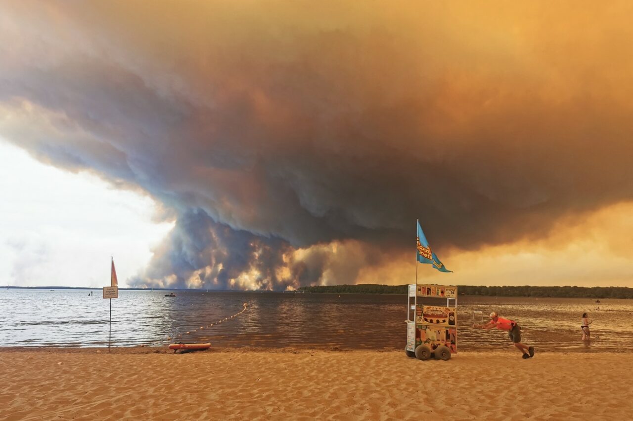 Ce sunt ”norii de foc”. Fenomenul extrem de periculos care poate distruge rapid Europa
