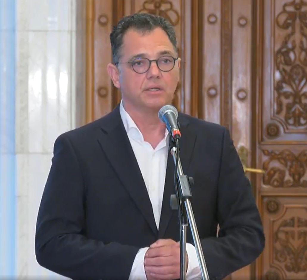 România are peste 60.000 de şomeri, în 2026, din cauza politicilor promovate „cu atâta încrâncenare” de Ilie Bolojan