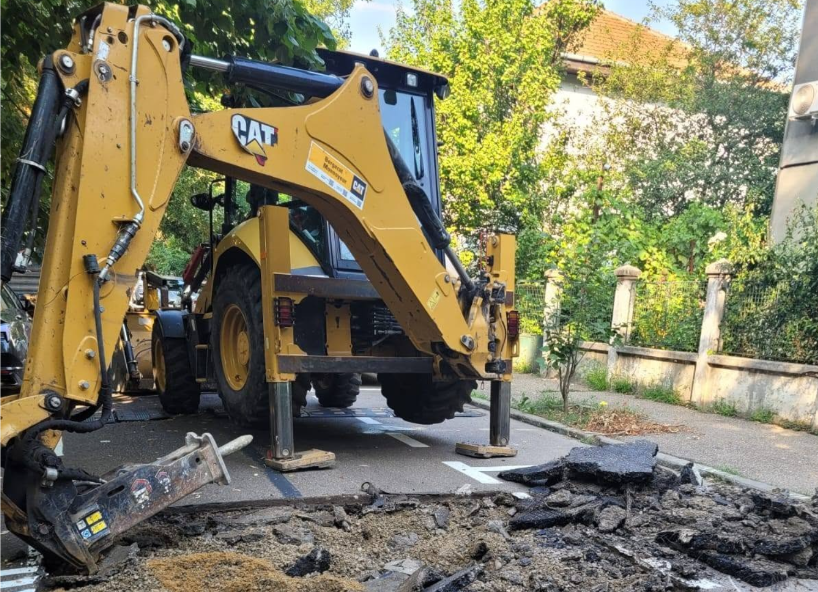(P) Infrastructură Sector 5. Intervenție de urgență pe strada Constantin Anastasiu nr.1