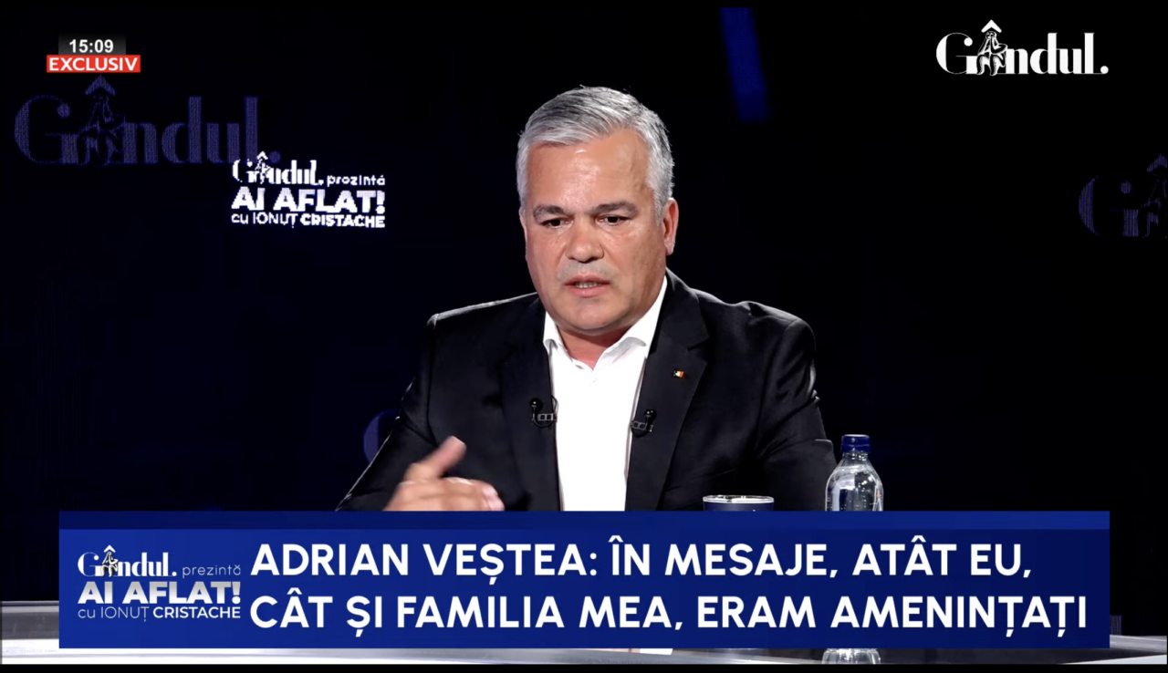 Adrian Veștea se retrage din viața publică din cauza atacurilor digitale și a zecilor de mii de mesaje de amenințare.