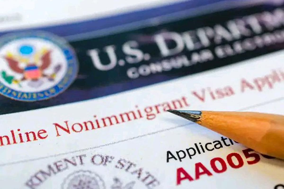 SUA înăspresc regulile pentru studenții și jurnaliștii străini. Administrația Trump limitează durata vizelor invocând motive de securitate