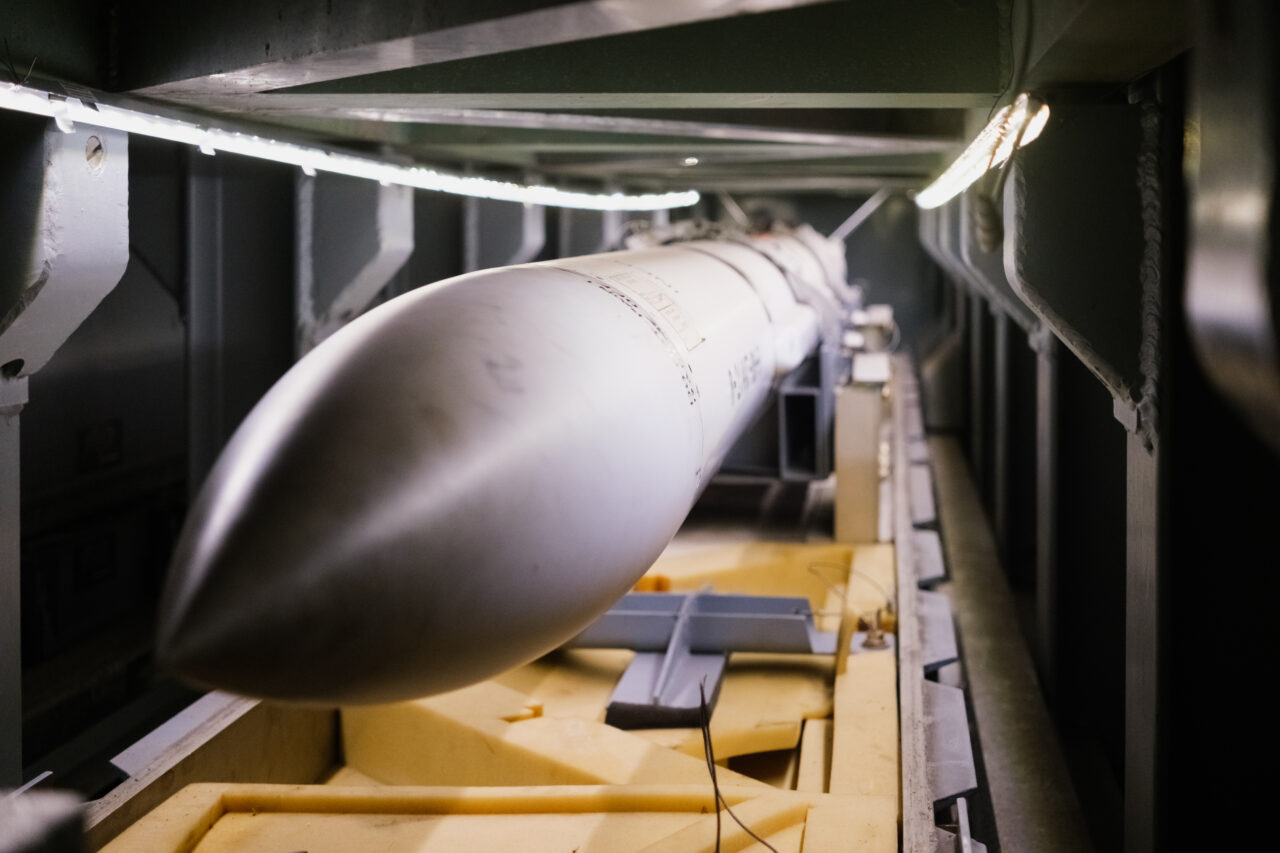 Cooperarea europeană în apărare intră într-o „Epocă de aur”: Londra și Berlinul dezvoltă, în secret, o armă de nouă generație. Ce presupune proiectul „Deep Precision Strike”