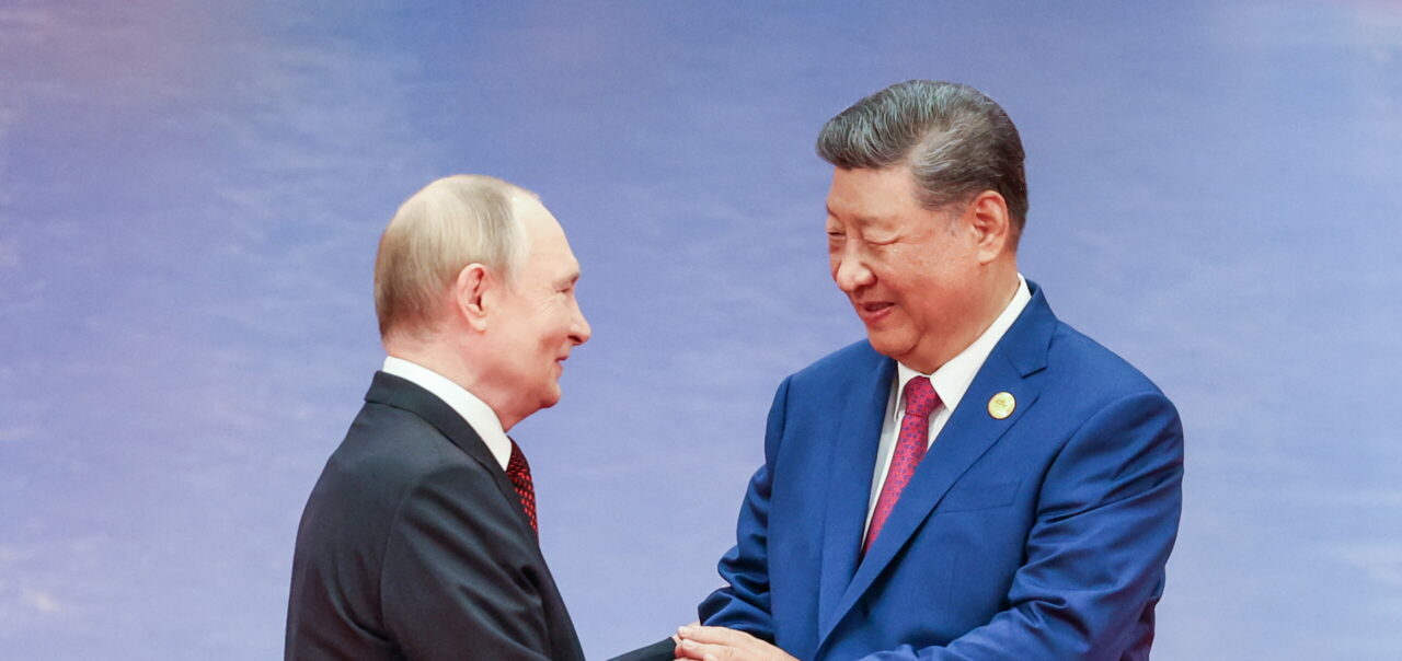 Serviciile cehe avertizează că Rusia recrutează persoane de pe rețelele sociale pentru operațiuni de sabotaj, iar China intensifică spionajul în UE