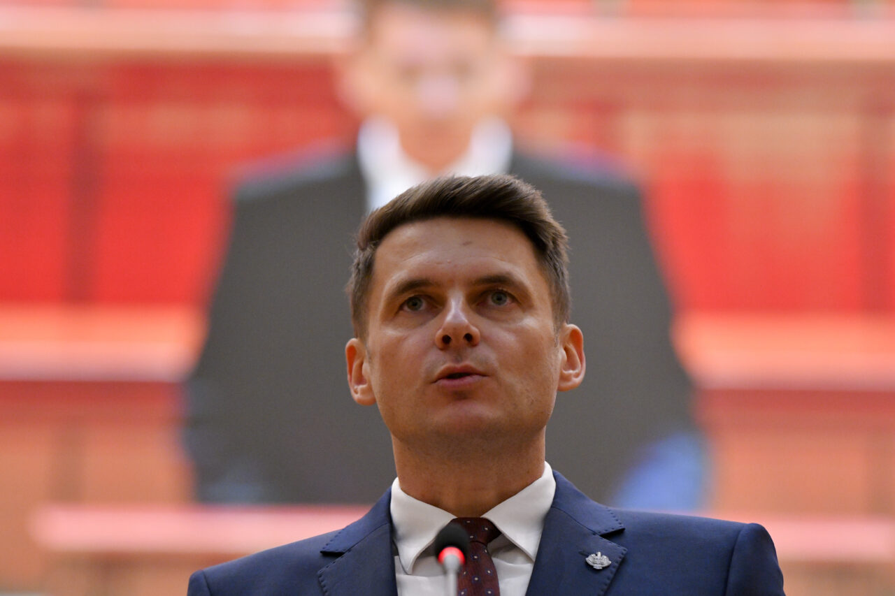 Președintele Senatului pune presiune pe PSD: „Să își asume responsabilitatea” dacă România pierde fonduri europene din cauza legilor modificate