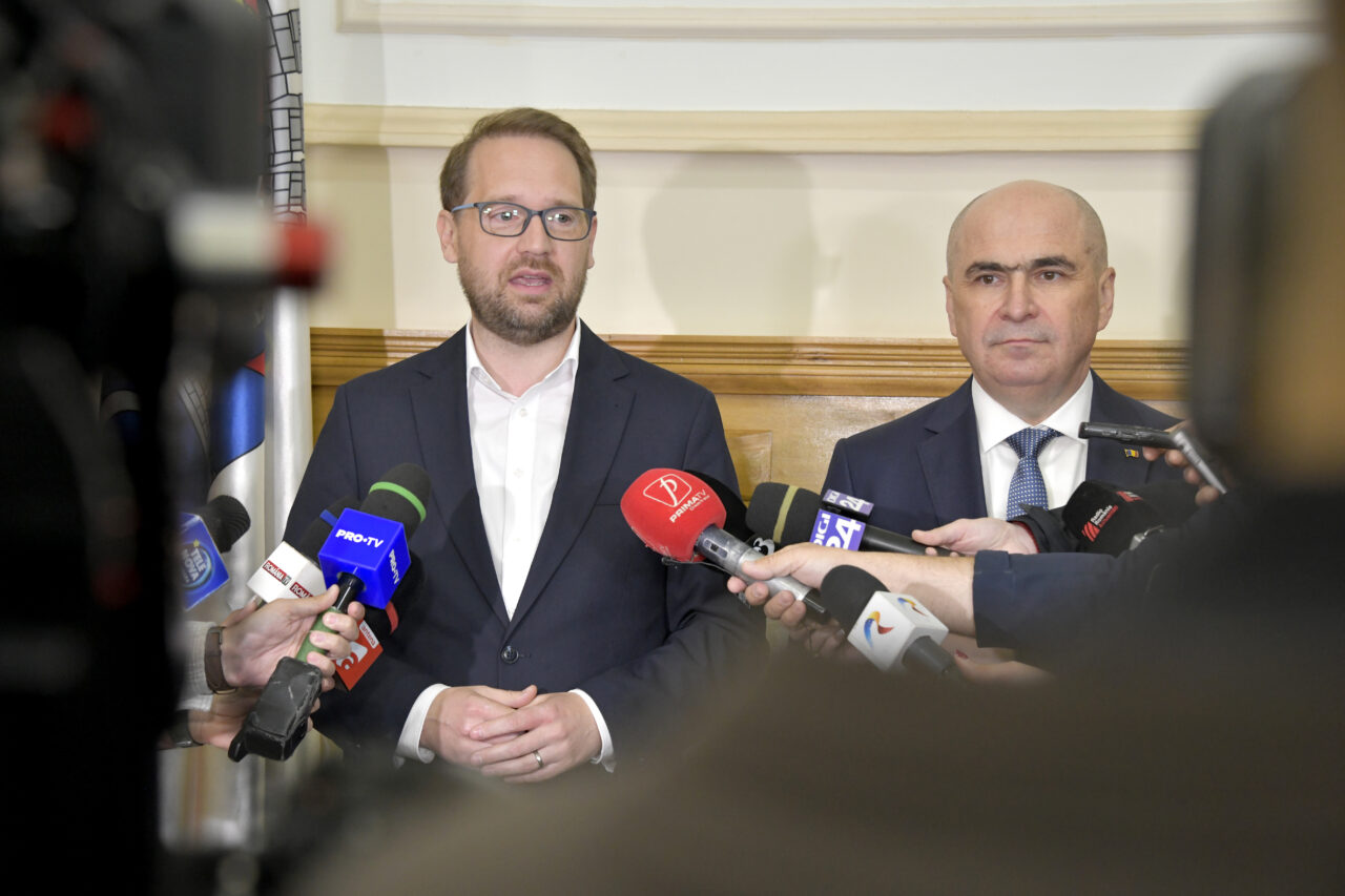 Bolojan așteaptă intervenția Comisiei Europene în cazul lui Fritz. PNL și USR pregătesc un plan comun pentru Timișoara